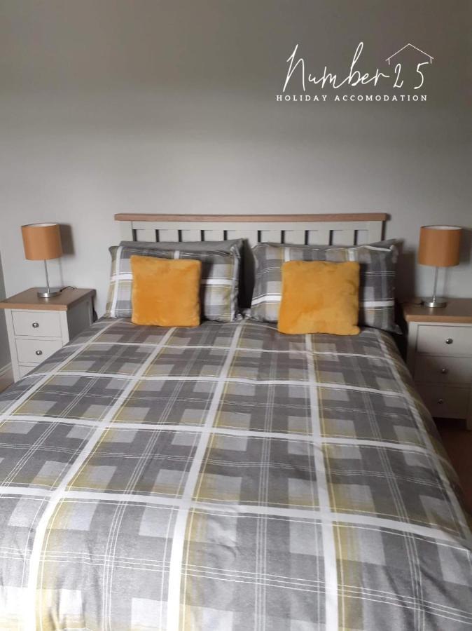 Number 25 Self Catering Apartments Ederney Ardess Exterior photo