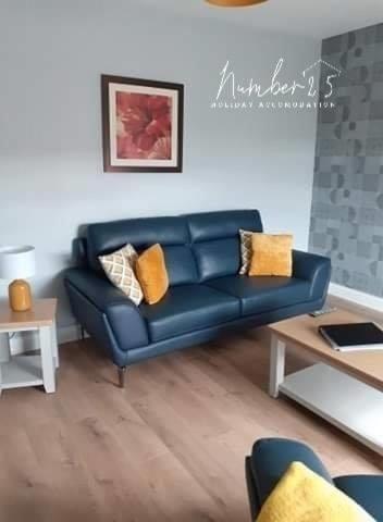 Number 25 Self Catering Apartments Ederney Ardess Exterior photo